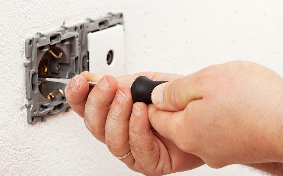 tarif horaire d'un électricien Courtry